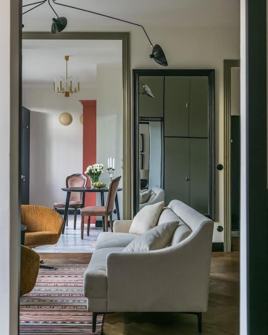 Dark Blue Apartment Varşova Dış mekan fotoğraf