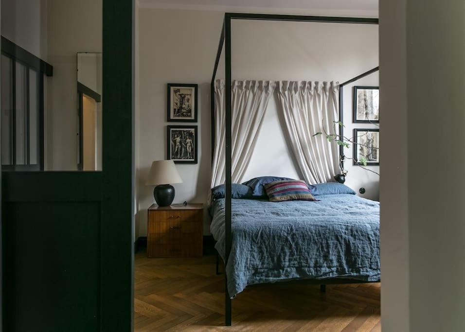 Dark Blue Apartment Varşova Dış mekan fotoğraf
